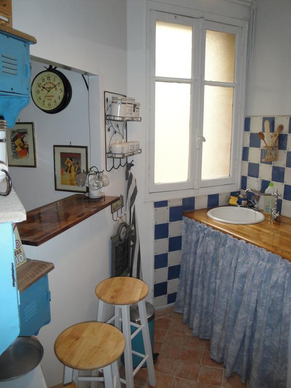 Almeria Garden Apartment Paris Oda fotoğraf