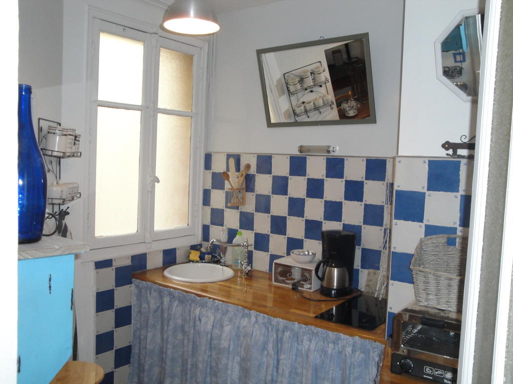 Almeria Garden Apartment Paris Oda fotoğraf